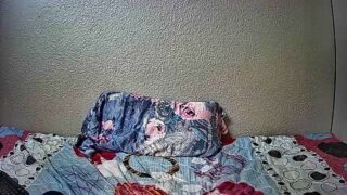 Chubbylittlegirlx3 naked stripping on cam for live sex video chat