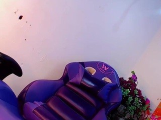 Cipher-gillts nude on cam – live sex chat