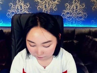 DonnaDolly nude on cam – live sex chat
