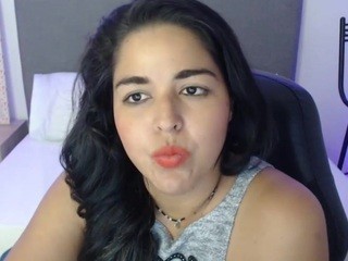 Evelyn-gonzalez nude on cam – live sex chat