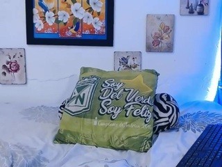 Isabella-honey nude on cam – live sex chat