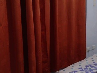 Kamila-rouse nude on cam – live sex chat