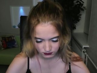 Kamilasong nude on cam – live sex chat