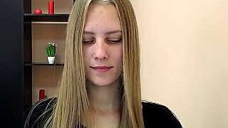 lilian_l naked stripping on cam for live sex video chat