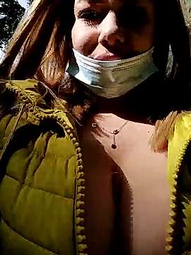 Love_youElla naked stripping on cam for live sex video chat