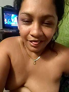 mamasitanegra naked stripping on cam for live sex video chat