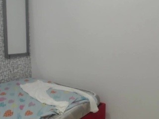 Margot-milf nude on cam – live sex chat