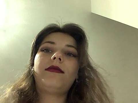 mellyduckleberry@xh naked stripping on cam for live sex video chat