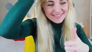 RinnaBlair nude on cam – live sex chat