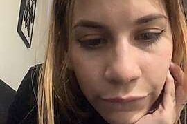savannah_11 naked stripping on cam for live sex video chat