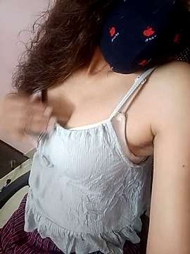 shiny-sofia naked stripping on cam for live sex video chat
