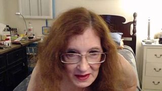 Strawberryblonde naked stripping on cam for live sex video chat