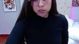 Zoe__kiss naked stripping on cam for live sex video chat