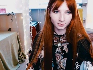 Allie-Snow nude on cam – live sex chat
