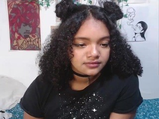Chillimate nude on cam – live sex chat