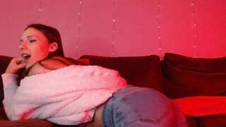 Clarafrenchsx naked stripping on cam for live sex video chat