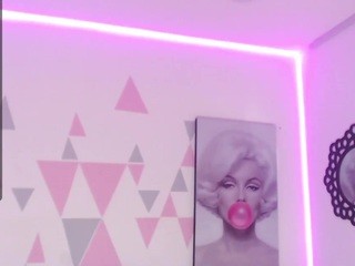 CrowleyMiller nude on cam – live sex chat