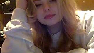 curvycollegeblondie naked stripping on cam for live sex video chat