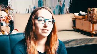 DaisyDevbi naked stripping on cam for live sex video chat