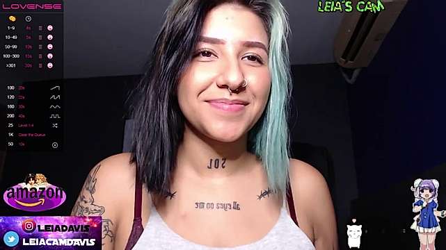 Leiacam naked stripping on cam for live sex video chat
