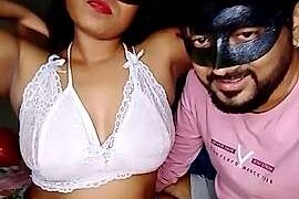 redbatwoman naked stripping on cam for live sex video chat