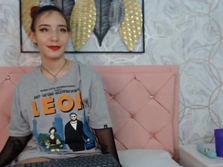 Irene-Ray nude on cam – live sex chat