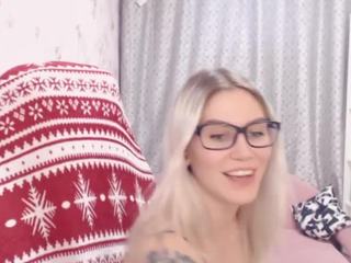 Miss-kendra nude on cam – live sex chat