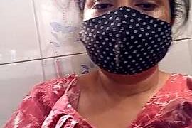 Zioo1 naked stripping on cam for live sex video chat