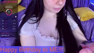 Ella-Gartner naked stripping on cam for live sex video chat