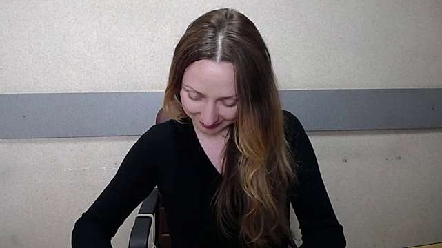SaraPion naked stripping on cam for live sex video chat