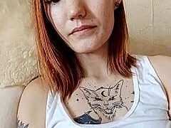alice_kissme naked stripping on cam for live sex video chat