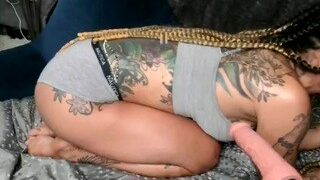 CHARLIE B. HUSTLE nude on cam – live sex chat