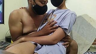 loveandthunderxxx naked stripping on cam for live sex video chat