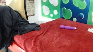 maya_hottt naked stripping on cam for live sex video chat