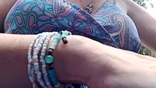 Isidehot naked stripping on cam for live sex video chat