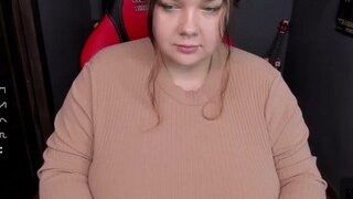 Plumm-pie nude on cam – live sex chat