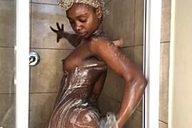 Arax118 naked stripping on cam for live sex video chat