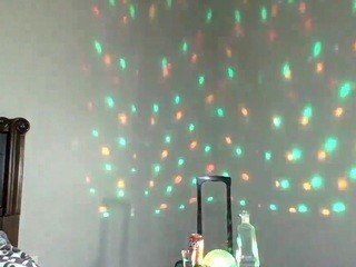 Bigbootysarenalove nude on cam – live sex chat