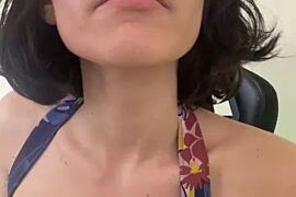Heart_Chakra naked stripping on cam for live sex video chat