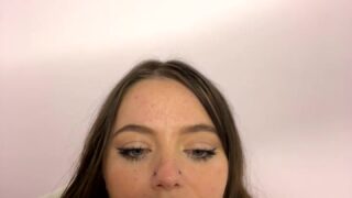 Alexsia_riley naked stripping on cam for live sex video chat