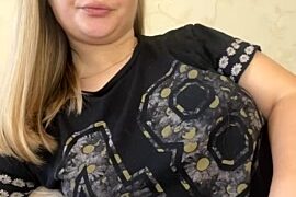 Caramelle_Sweet naked stripping on cam for live sex video chat