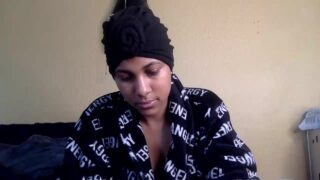 goddessxdreaxo naked stripping on cam for live sex video chat