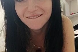h4cLyla naked stripping on cam for live sex video chat