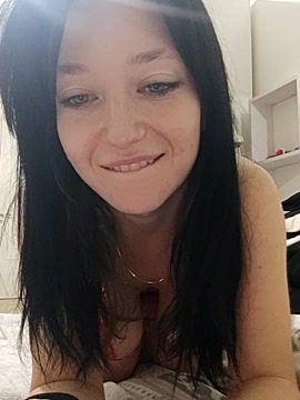 h4cLyla naked stripping on cam for live sex video chat