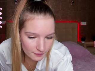 AylinRays nude on cam – live sex chat