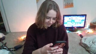 Millie_baby naked stripping on cam for live sex video chat