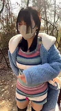 woshixiaoqian naked stripping on cam for live sex video chat
