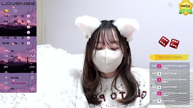SHIZUKUxx naked stripping on cam for live sex video chat