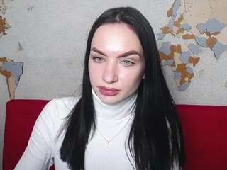 UlyanaMers nude on cam – live sex chat
