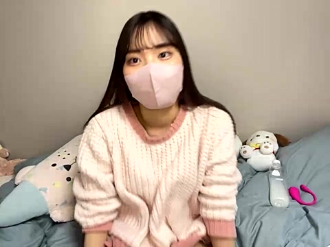 YU-A_chan naked stripping on cam for live sex video chat